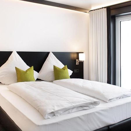 Mdg Hotel By Wmm Hotels Magdeburg Eksteriør billede
