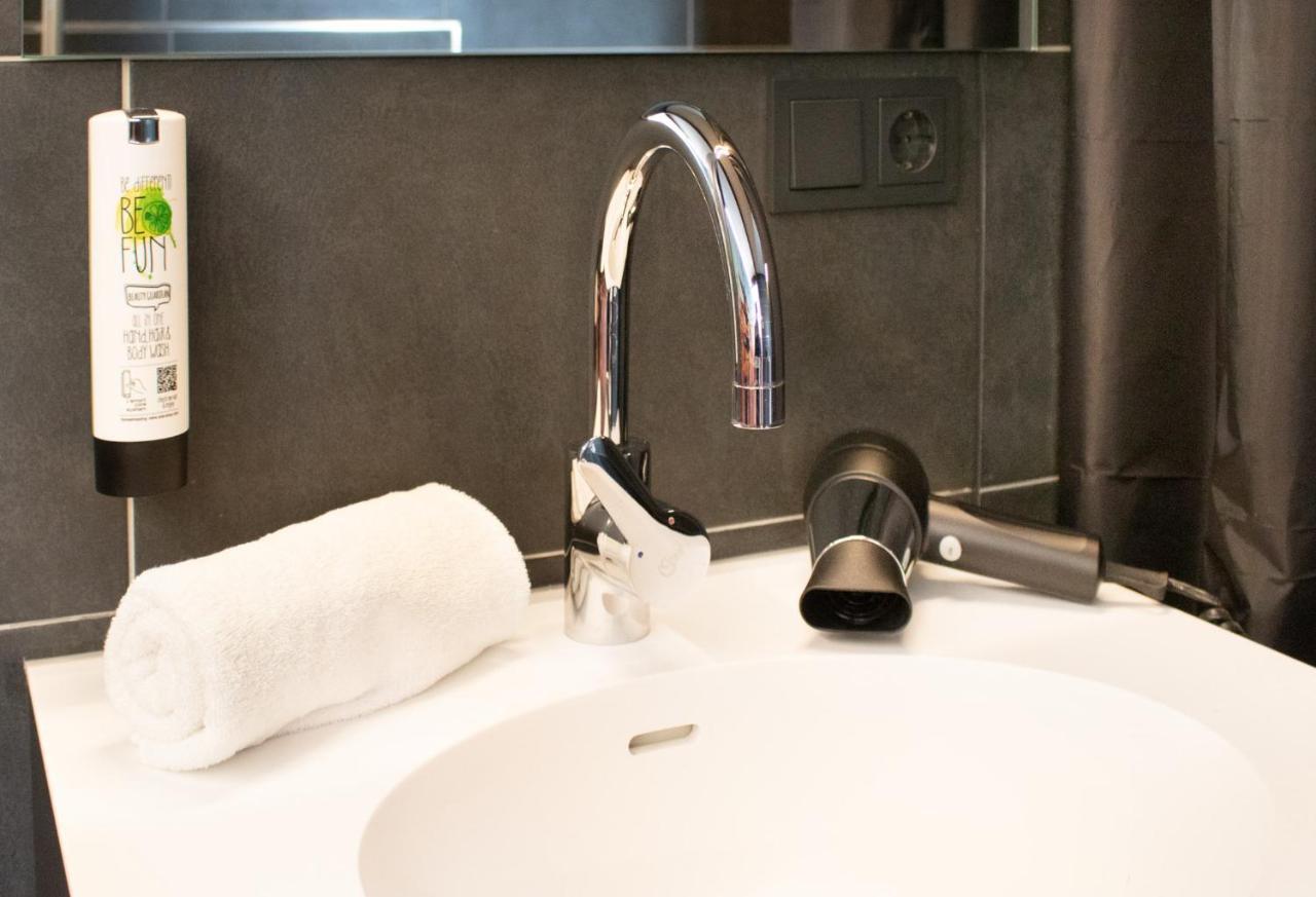 Mdg Hotel By Wmm Hotels Magdeburg Eksteriør billede